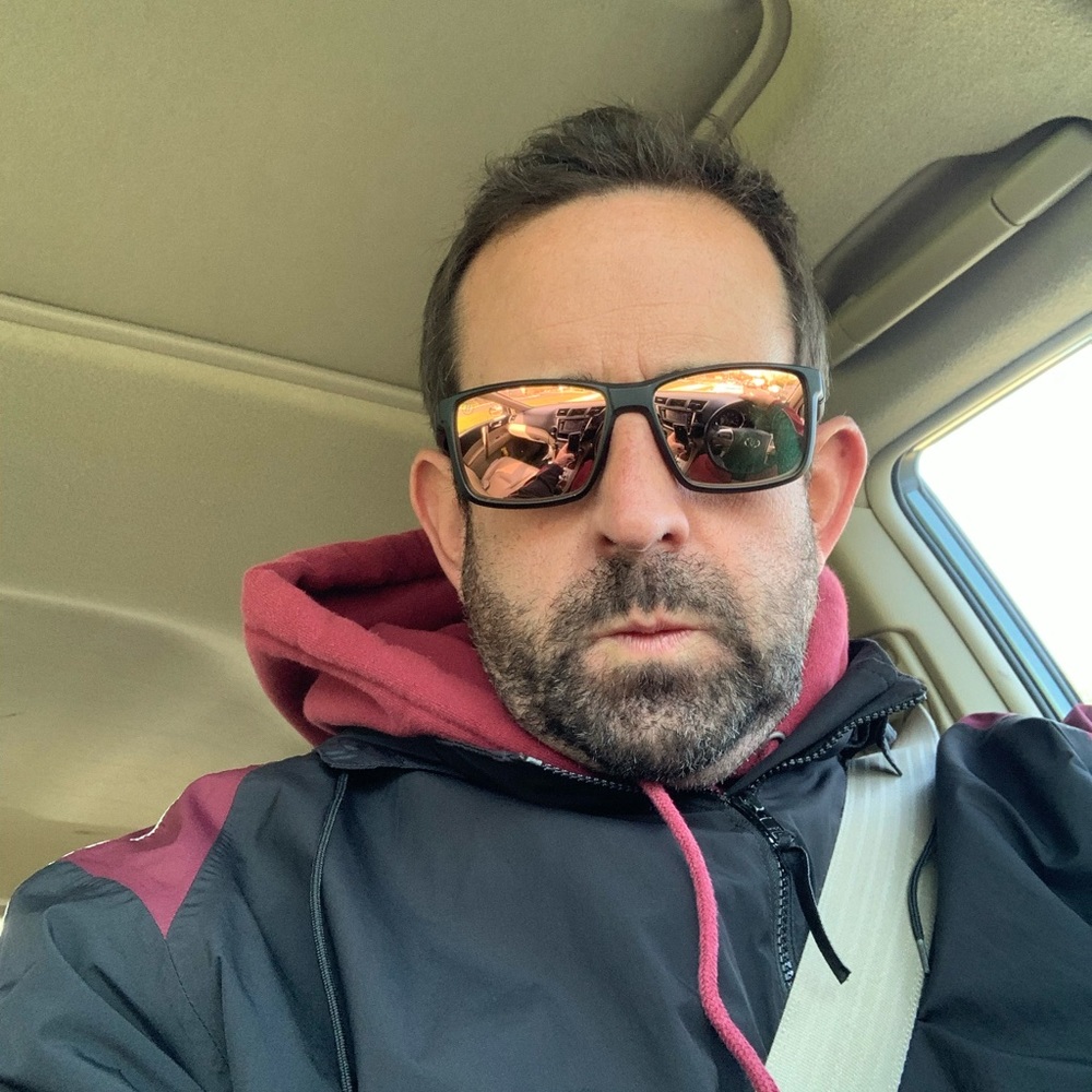 Meet your Posher, Seth